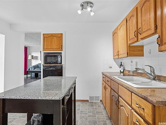 5th image of 104 2nd AVENUE