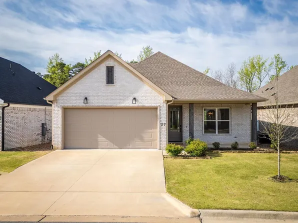 27 Saffron Cir, Little Rock, AR 72223