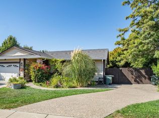 360 Dapple Dr, Vallejo, CA 94591
