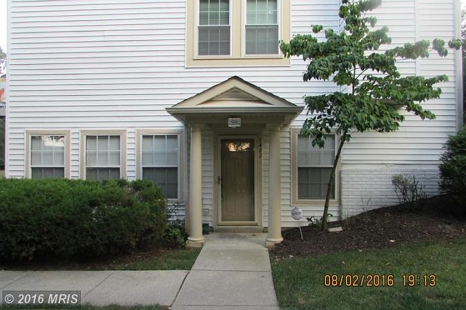 1st image of 1422 Flatwood Ct