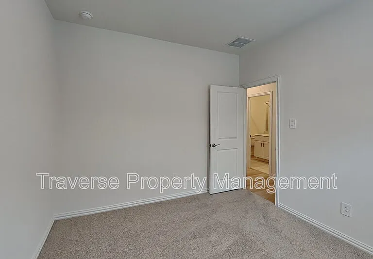 9629 Rattlesnake Trl — Photo 19