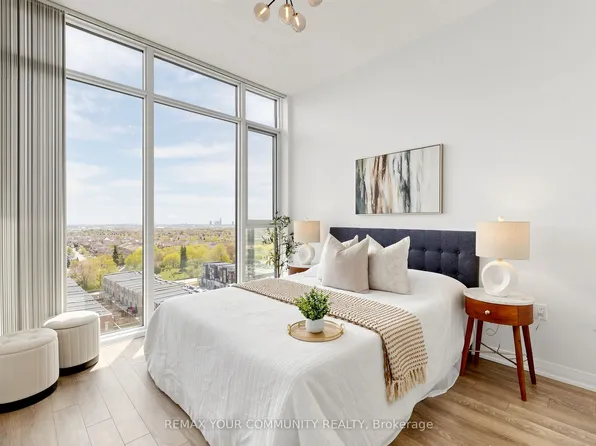 99 Eagle Rock Way #Penthouse 10, Vaughan, ON L6A 5A7