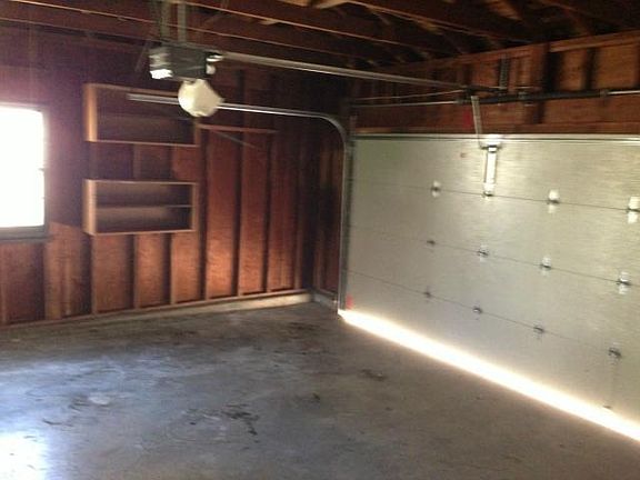 5th image of 9714 England St