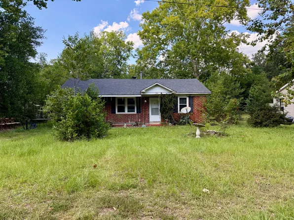 564 Peach Orchard Pl NW, Aiken, SC 29801