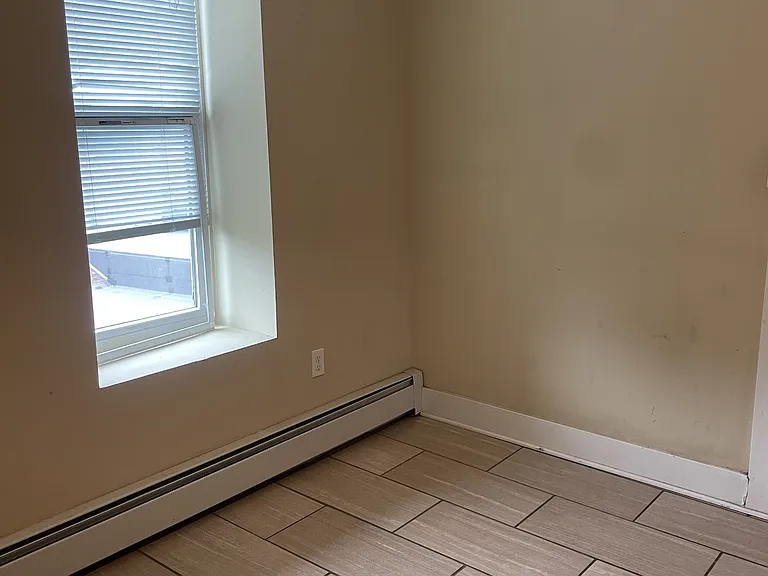 71 N Main St — Photo 15
