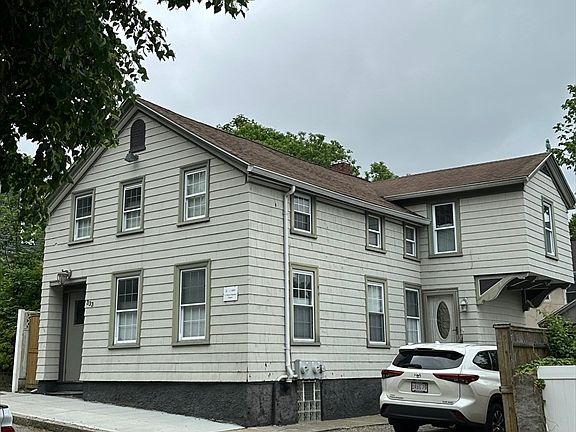 2nd image of 333 Cherry St
