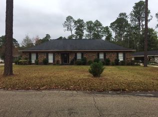 2317 Arcadia St, Hattiesburg, MS 39402
