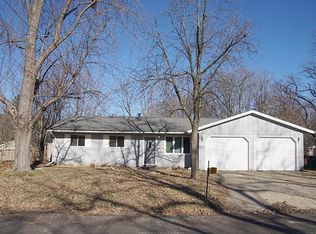 108 Kem St, East Peoria, IL 61611