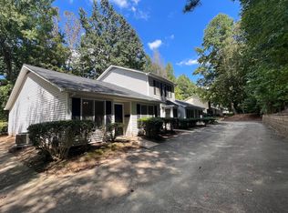 1555A Oakpointe Dr SW #A, Marietta, GA 30008