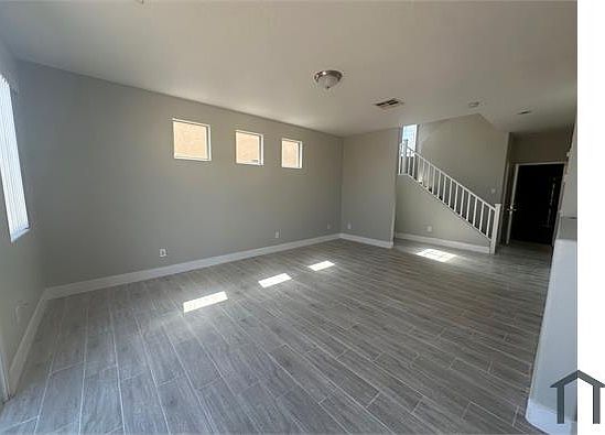 2nd image of 7156 Shimmering Ave