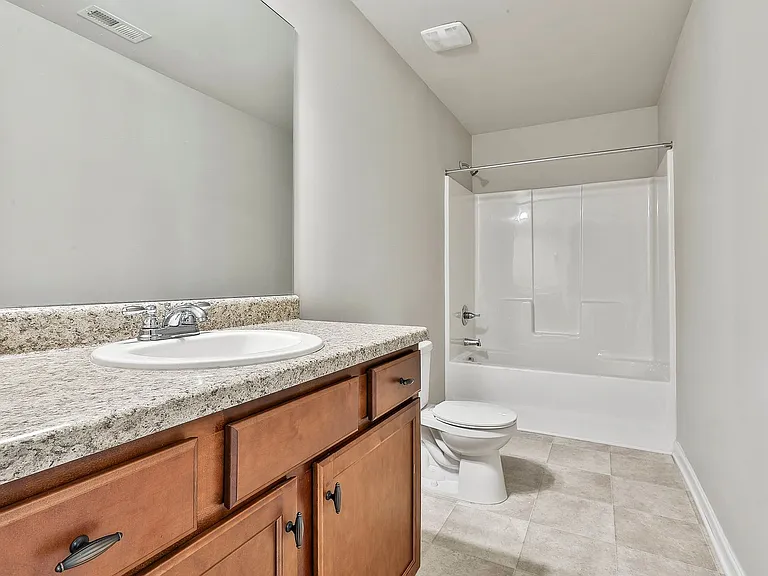 5037 Pioneer Pkwy — Photo 17