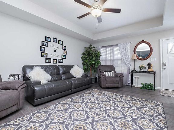 5th image of 2101 Two Springs Dr
