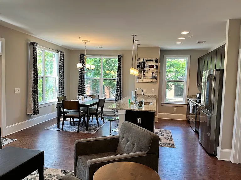 700 Finsbury St #207 — Photo 2