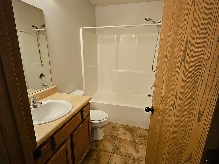 508 Rustic Rdg — Photo 7