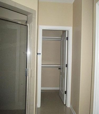 5th image of 2601 E Franklin Ave APT 2