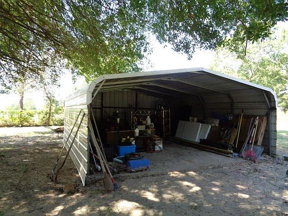 5th image of 1014 County Road 1124