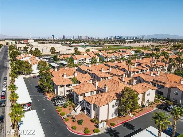 1403 Santa Margarita St, Las Vegas, NV 89146
