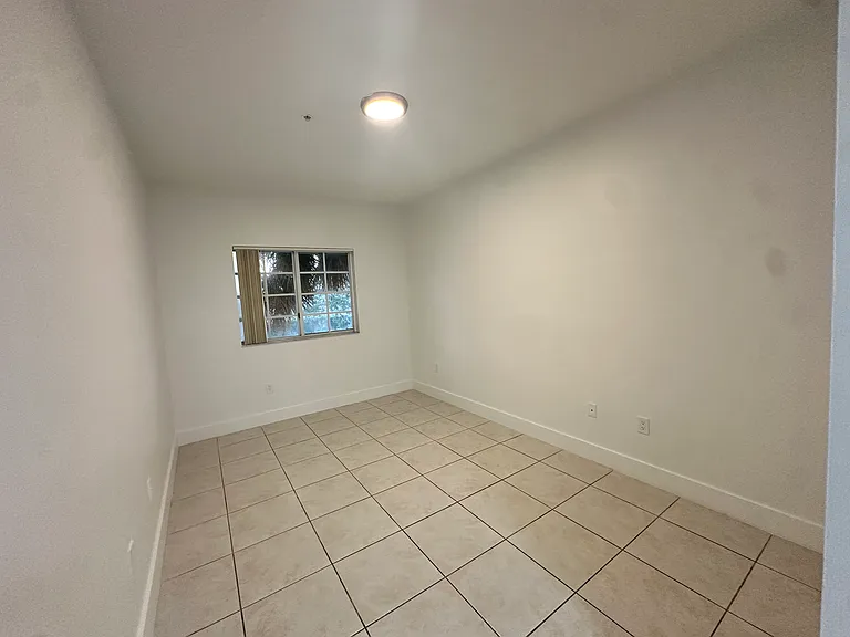 7290 NW 114th Ave #202 — Photo 15