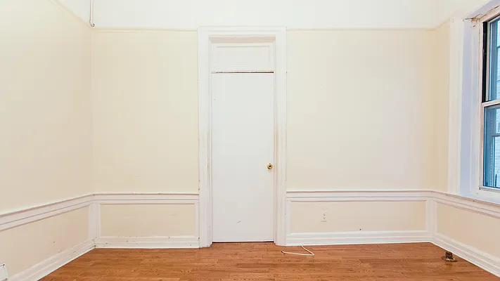 Rented by Nooklyn NYC LLC | media 12