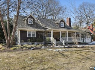 8 Elliott Rd, Harrington Park, NJ 07640