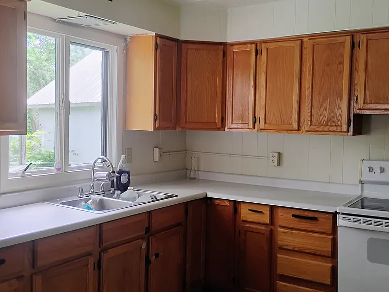 205 S Waupaca St — Photo 15