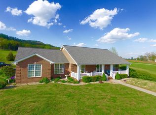 594 Old Happy Valley Rd, Cave City, KY 42127