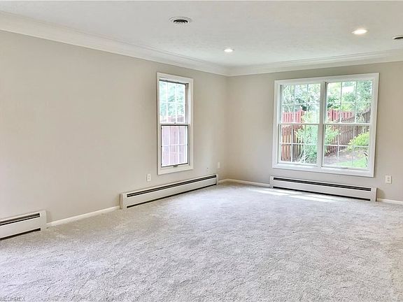 4th image of 338 Forest Meadows Dr