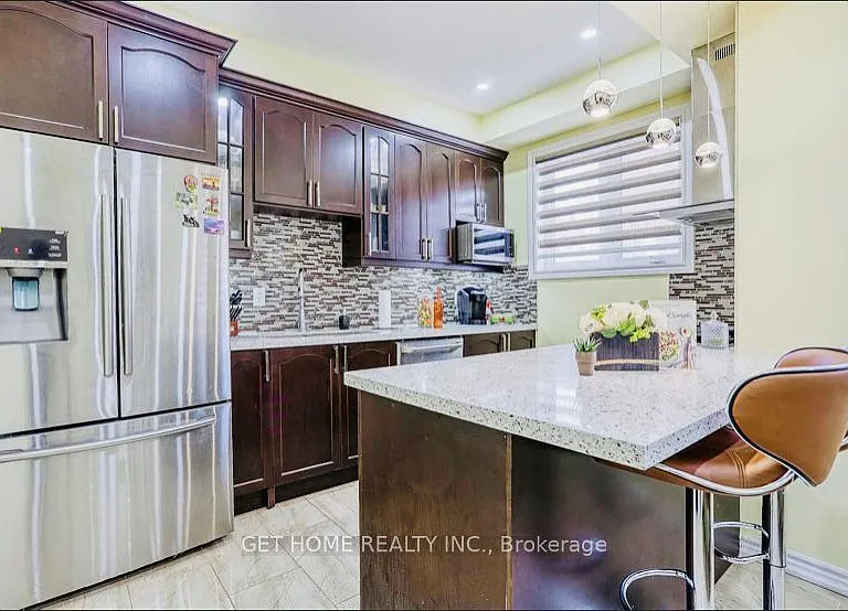 26 Sprucewood Rd — Photo 6