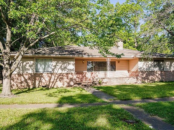 2nd image of 2302 Crawford Ave