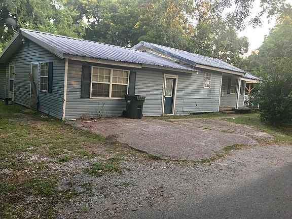 2nd image of 513 Cherokee St
