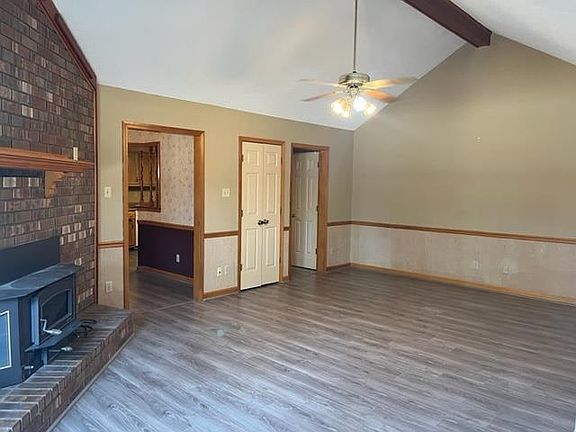 4th image of 5949 Blakeview Pl