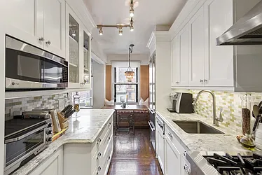 Sold by Nest Seekers International