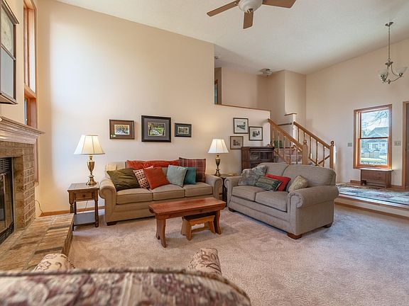 4th image of 1140 86th Ave N