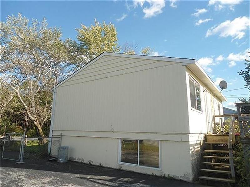 2nd image of 25816 S Cottage Grove Ave