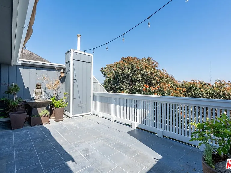 33 E Reef St #4 — Photo 13