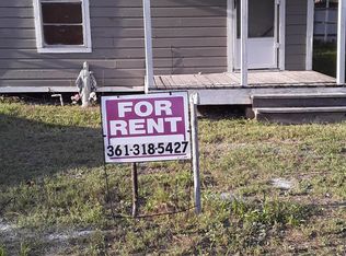 306 W Sylvia St, Beeville, TX 78102