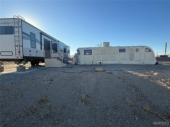 5th image of 4611 Wikieup Drive