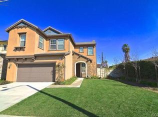 1034 Coronado Dr, Costa Mesa, CA 92626