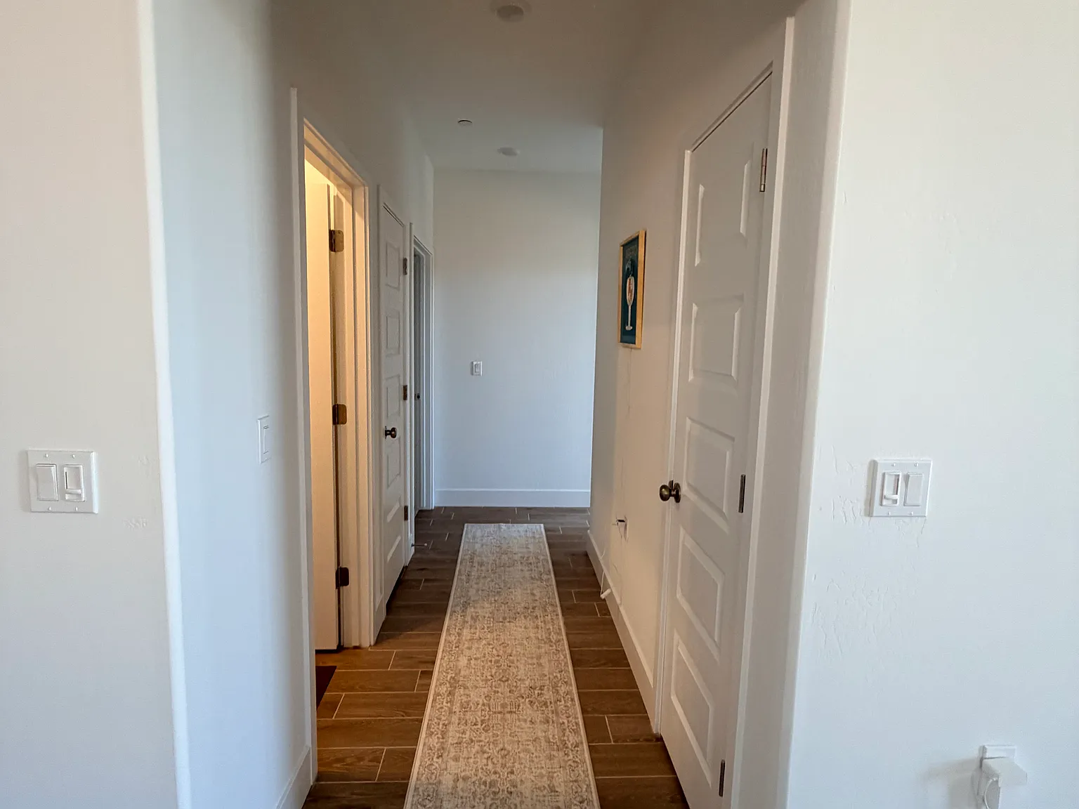 4 bed, 2080 sqft, $1,000 — Photo 3