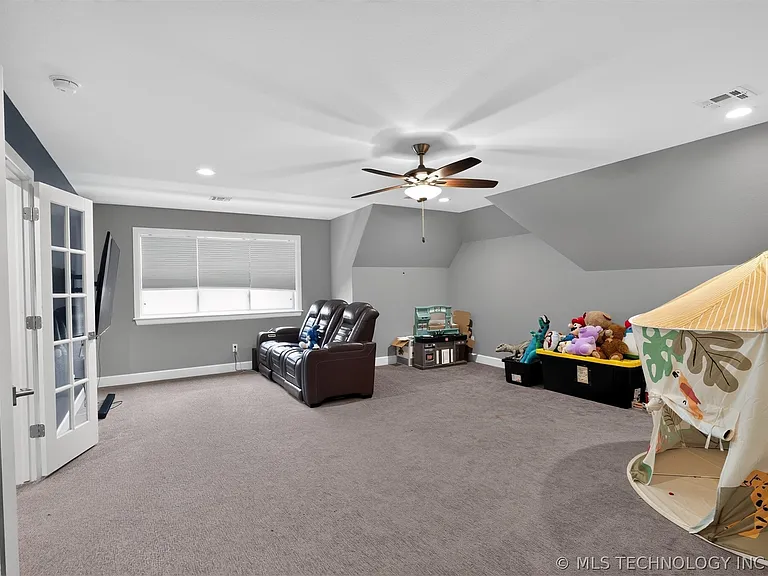 1119 W 86th Pl S — Photo 29