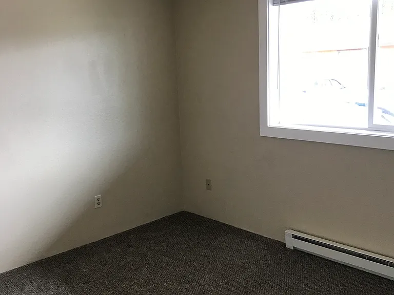 232 Farview Dr #4 — Photo 5