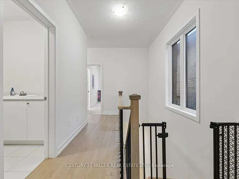 1358 Loon Ln — Photo 17
