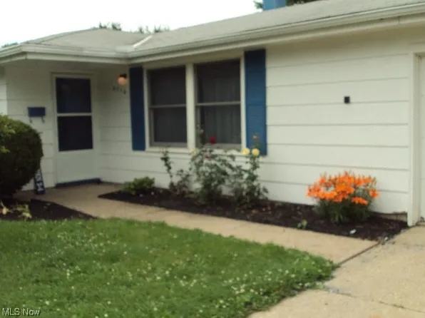 3710 S Hogan Dr, Lorain, OH 44053