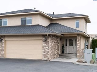 3710 Canyon Lakes Dr UNIT C104-C-104, Kennewick, WA 99337