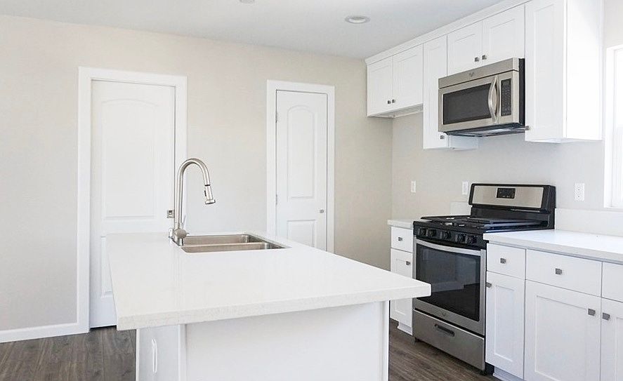 2nd image of 117 W Valencia Dr #115