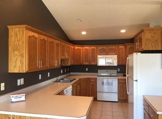5102 16th Ave S, Fargo, ND 58103