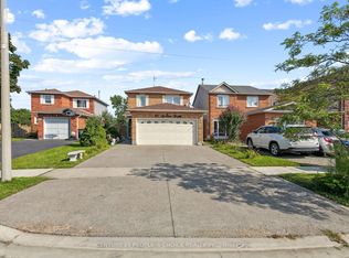 85 Acadian Hts, Brampton, ON L6Y 4H2