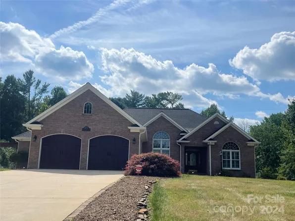 4970 Harbor View Dr W, Granite Falls, NC 28630