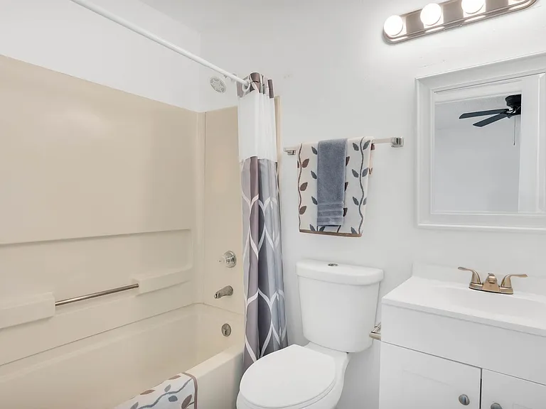 3651 N Goldenrod Rd #B203 — Photo 12