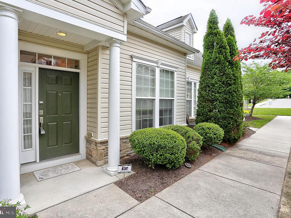 1st image of 150 Jacobia Dr #D-1